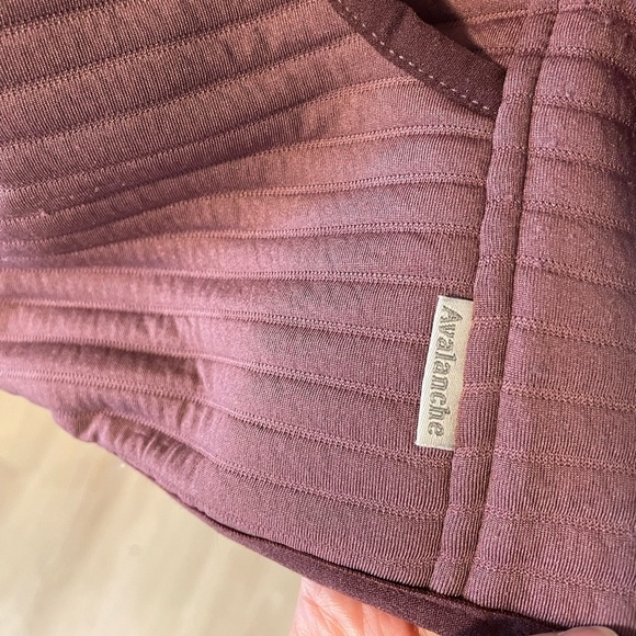 𝅺Avalanche Purple Pull Over Sweater - Picture 6 of 13